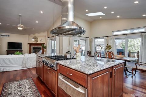 8023 E Oberlin Pl, Denver, CO 80237 photo 19