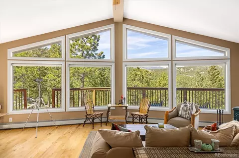 Living - 149 Rockledge Cir, Lyons, CO 80540 photo 2 of 2