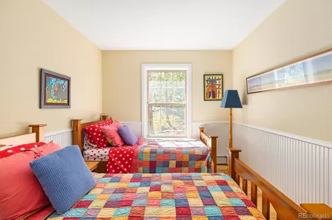 Bedroom - 149 Rockledge Cir, Lyons, CO 80540 photo 3 of 6
