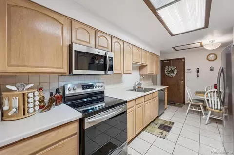 12024 E Maple Ave, Aurora, CO 80012 photo 10