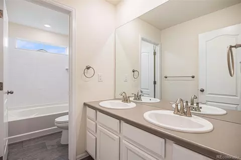 26267 E 3rd Ave, Aurora, CO 80018 photo 23