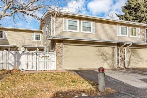 2782 S Heather Gardens Way, Aurora, CO 80014