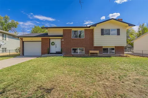 6877 Metropolitan St, Colorado Springs, CO 80911
