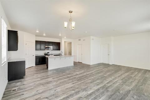 20069 E 61st Dr, Aurora, CO 80019 photo 4