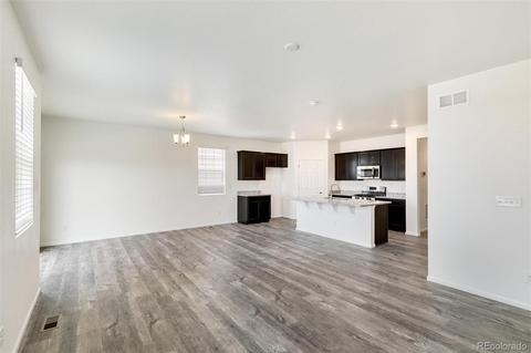 20069 E 61st Dr, Aurora, CO 80019 photo 3