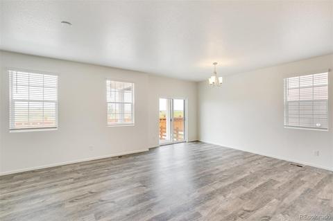 20069 E 61st Dr, Aurora, CO 80019 photo 5