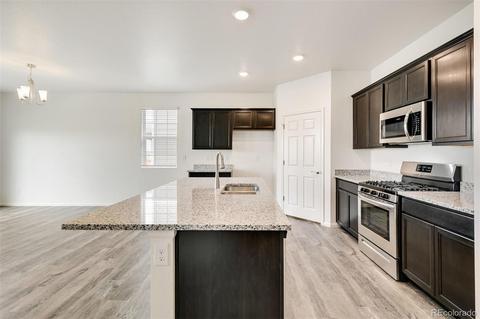 20069 E 61st Dr, Aurora, CO 80019 photo 11