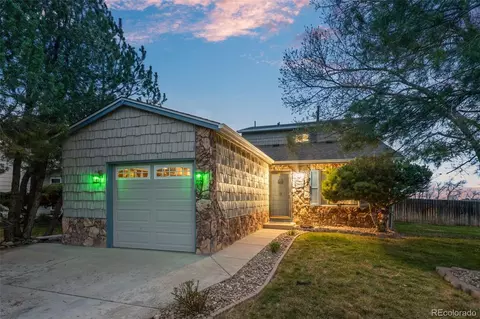 17551 E Temple Dr, Aurora, CO 80015