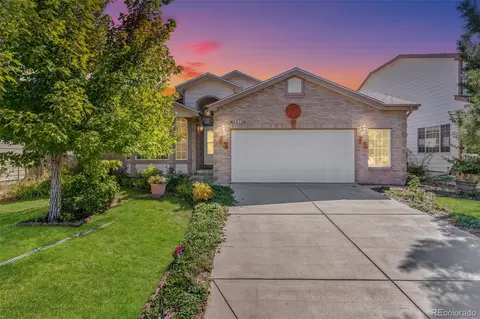4932 Dillon St, Denver, CO 80239