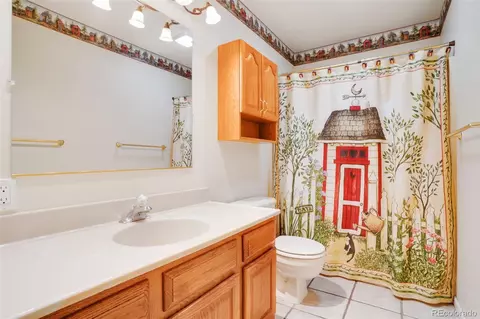 Bath - 210 Elm St, Bennett, CO 80102 photo 3 of 4