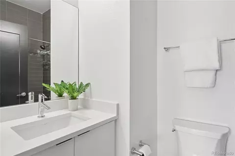 Bath - 3855 E Cedar Ave, Denver, CO 80209 photo 5 of 5
