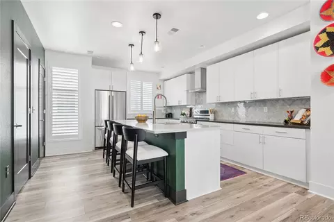 Kitchen - 3855 E Cedar Ave, Denver, CO 80209 photo 3 of 7