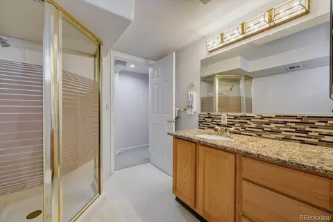 Bath - 8168 Dover Cir, Arvada, CO 80005 photo 5 of 5
