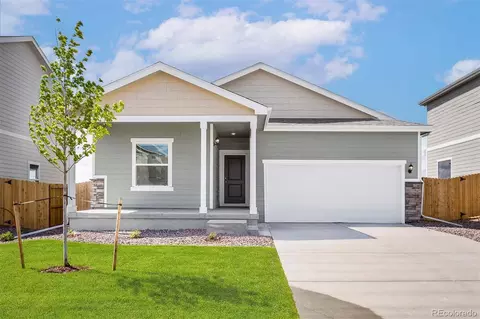 48215 Shetland Dr, Bennett, CO 80102