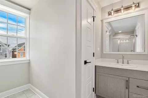 Bath - 10232 E 58th Ave, Denver, CO 80238 photo 3 of 3