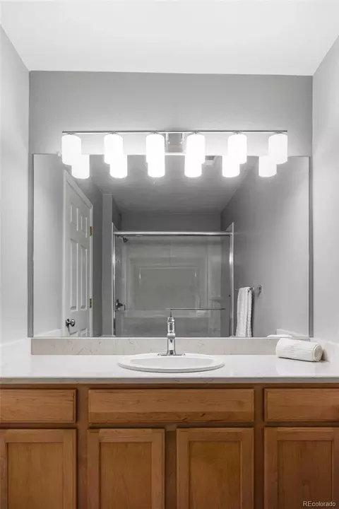 Bath - 18388 Eldorado Pl #K, Aurora, CO 80013 photo 1 of 3