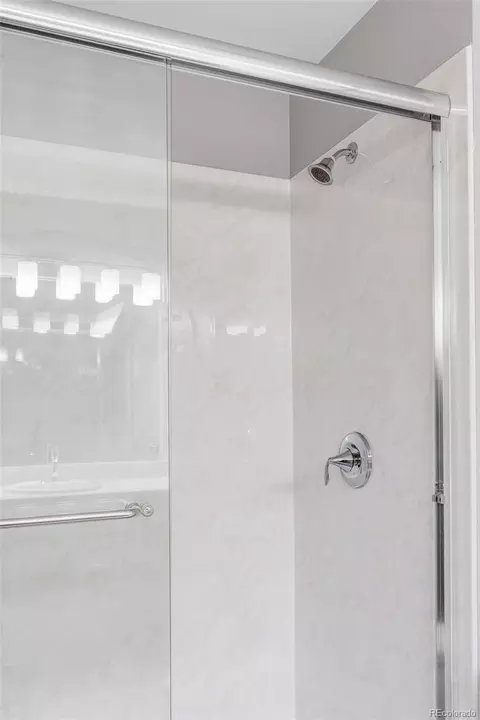 Bath - 18388 Eldorado Pl #K, Aurora, CO 80013 photo 2 of 3