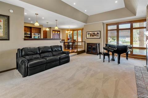 5374 E Otero Dr, Centennial, CO 80122 photo 6