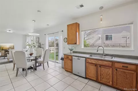 Kitchen - 14883 E Maple Pl, Aurora, CO 80012 photo 2 of 2