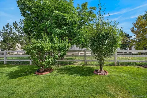 Exterior - 14883 E Maple Pl, Aurora, CO 80012 photo 7 of 13