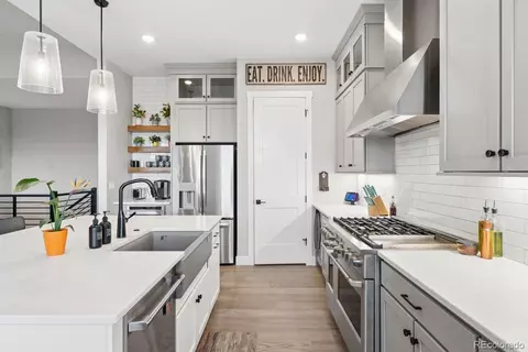 Kitchen - 154 E Lost Pines Dr, Monument, CO 80132 photo 5 of 5