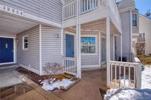 12554 E Pacific Cir #B, Aurora, CO 80014 photo 2