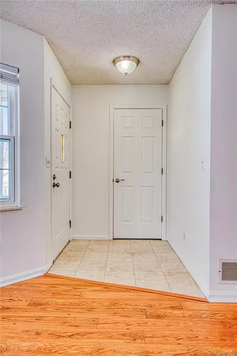 12554 E Pacific Cir #B, Aurora, CO 80014 photo 7