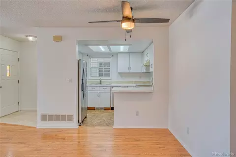 12554 E Pacific Cir #B, Aurora, CO 80014 photo 11
