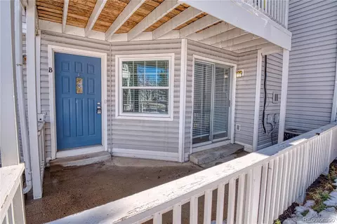 12554 E Pacific Cir #B, Aurora, CO 80014
