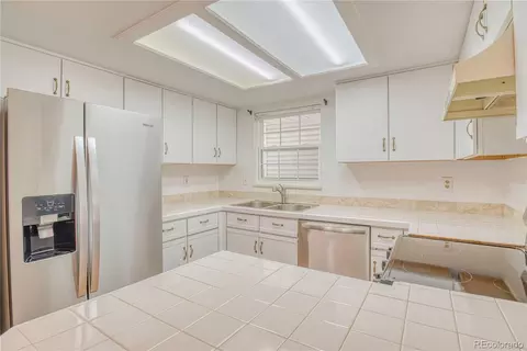 12554 E Pacific Cir #B, Aurora, CO 80014 photo 13