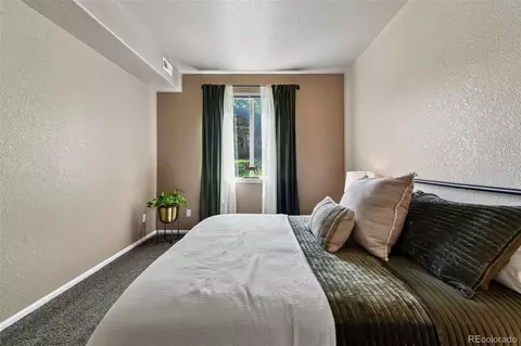 Bedroom - 22920 E Roxbury Dr #E, Aurora, CO 80016 photo 2 of 6