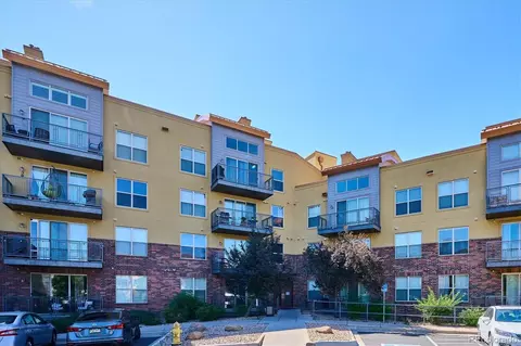 9019 E Panorama Cir #D407, Englewood, CO 80112