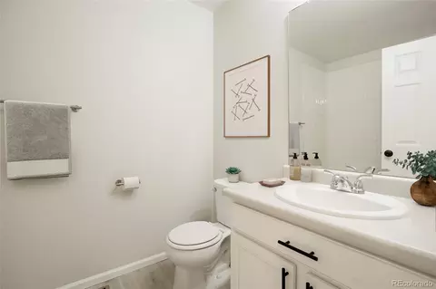 Bath - 16249 Elk Dr, Denver, CO 80239 photo 1 of 7