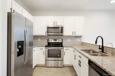 Kitchen - 16249 Elk Dr, Denver, CO 80239 photo 2 of 3