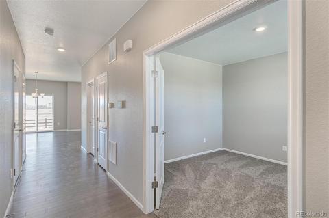 27280 E Maple Ave, Aurora, CO 80018 photo 4