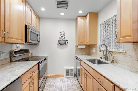 Kitchen - 5140 E Missouri Ave, Denver, CO 80246 photo 2 of 3