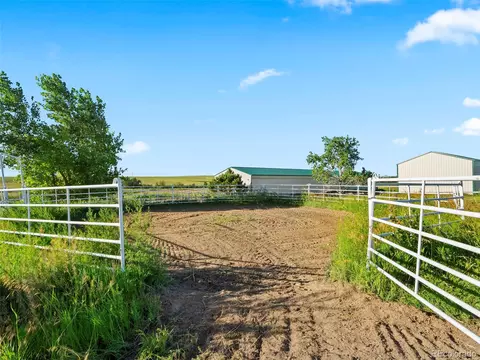 45557 E Jamison Pl, Bennett, CO 80102 photo 32