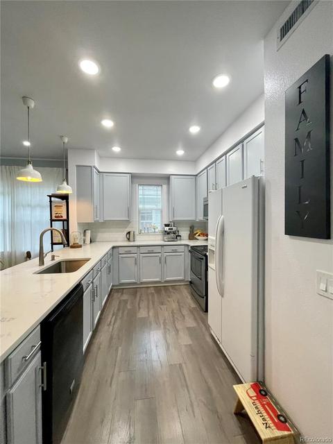 7462 E 28th Ave, Denver, CO 80238 photo 7