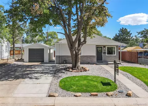 970 Moline St, Aurora, CO 80010