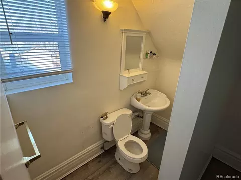 Bath - 2469 Ames St, Edgewater, CO 80214 photo 1 of 1