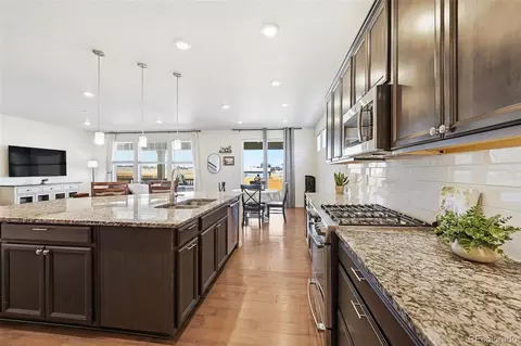 Kitchen - 2531 E 163rd Pl, Thornton, CO 80602 photo 2 of 2