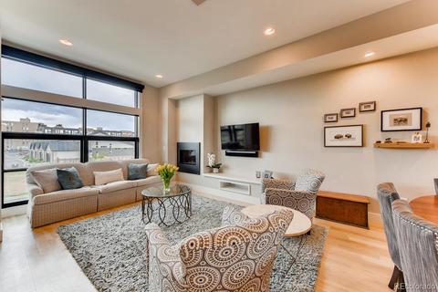 6829 E Lowry Blvd, Denver, CO 80230 photo 2