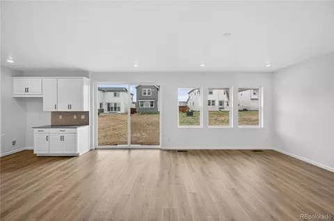 Living - 28405 E 4th Ave, Watkins, CO 80137 photo 4 of 4