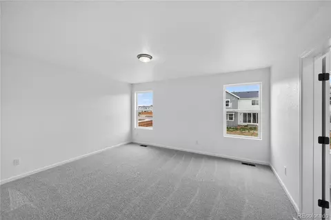Bedroom - 28405 E 4th Ave, Watkins, CO 80137 photo 4 of 10