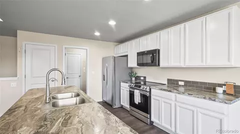 1106 Johnson St, Wiggins, CO 80654 photo 4