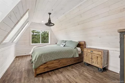 Bedroom - 265 Blue Spruce Dr, Pine, CO 80470 photo 1 of 5
