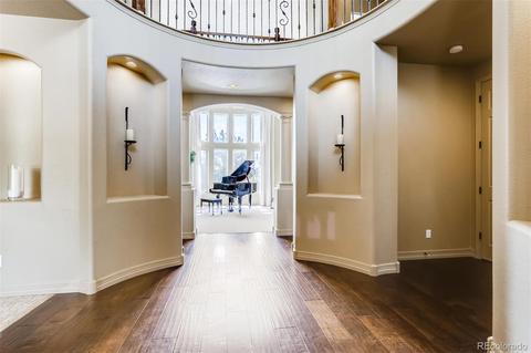 19032 E Lake Dr, Aurora, CO 80016 photo 3