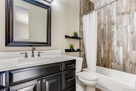 19032 E Lake Dr, Aurora, CO 80016 photo 20