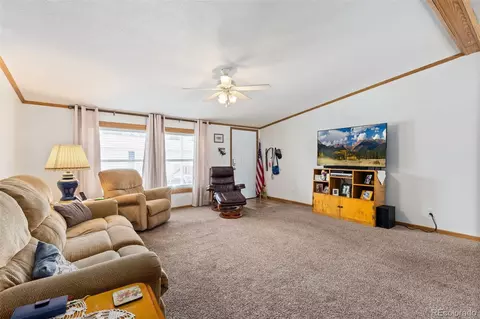 10529 Bald Eagle Cir, Longmont, CO 80504 photo 4
