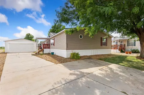 10529 Bald Eagle Cir, Longmont, CO 80504 photo 2
